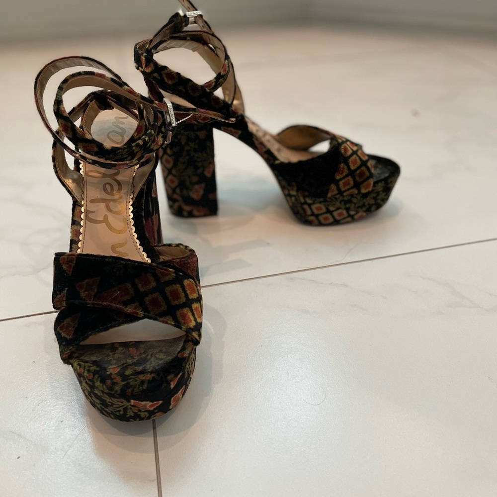 Sam Edelman Mara Floral Heels